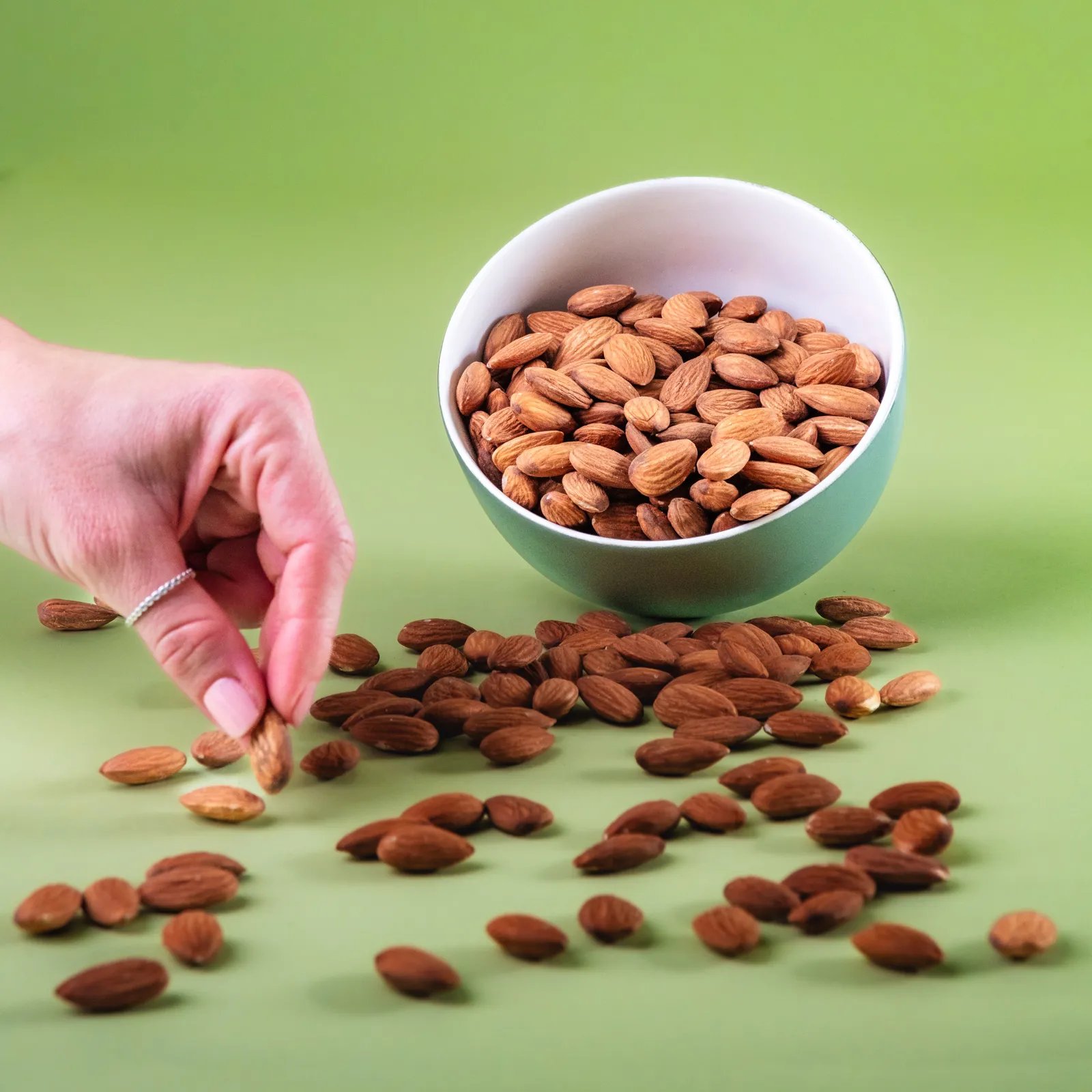  Mandle natural Carmel Supreme 23-25 velké