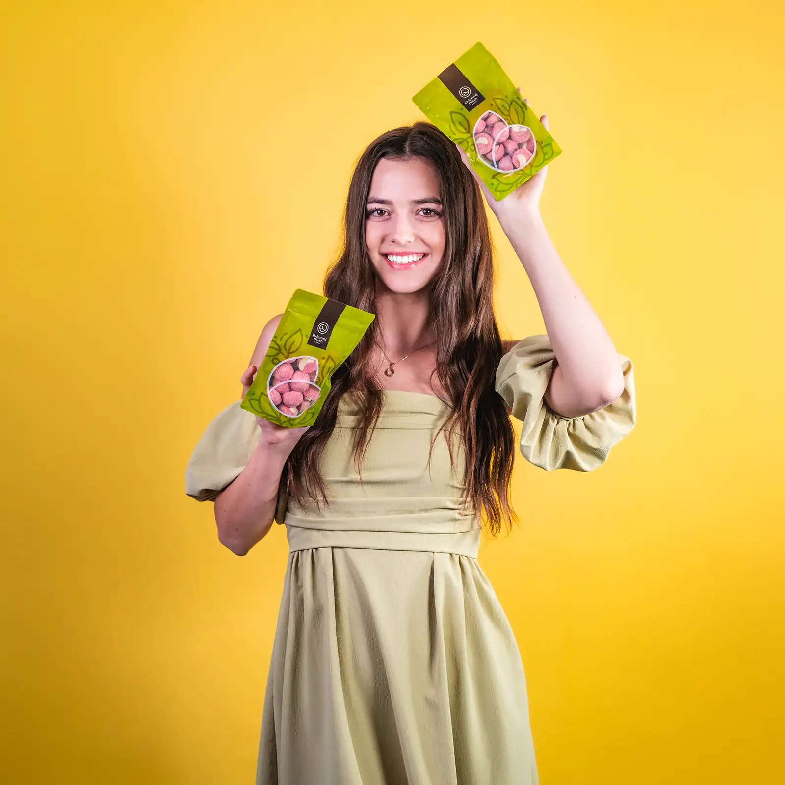 Zmrzlinový kopeček jahoda a kešu