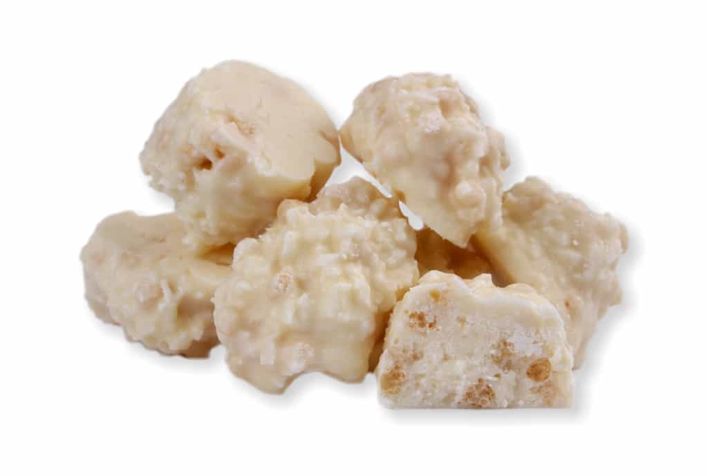 Hrudky kokosové v jogurtové čokoládě