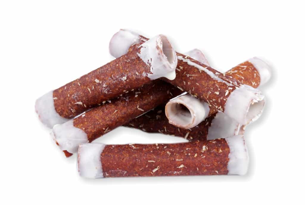 Jablečné trubičky máčené v jogurtu