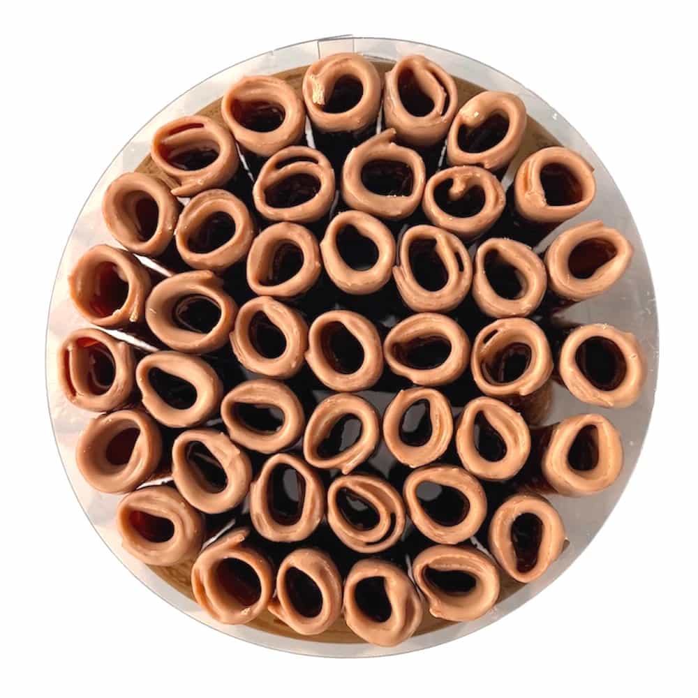 Jablečné trubičky máčené v KARAMELOVÉ polevě dóza