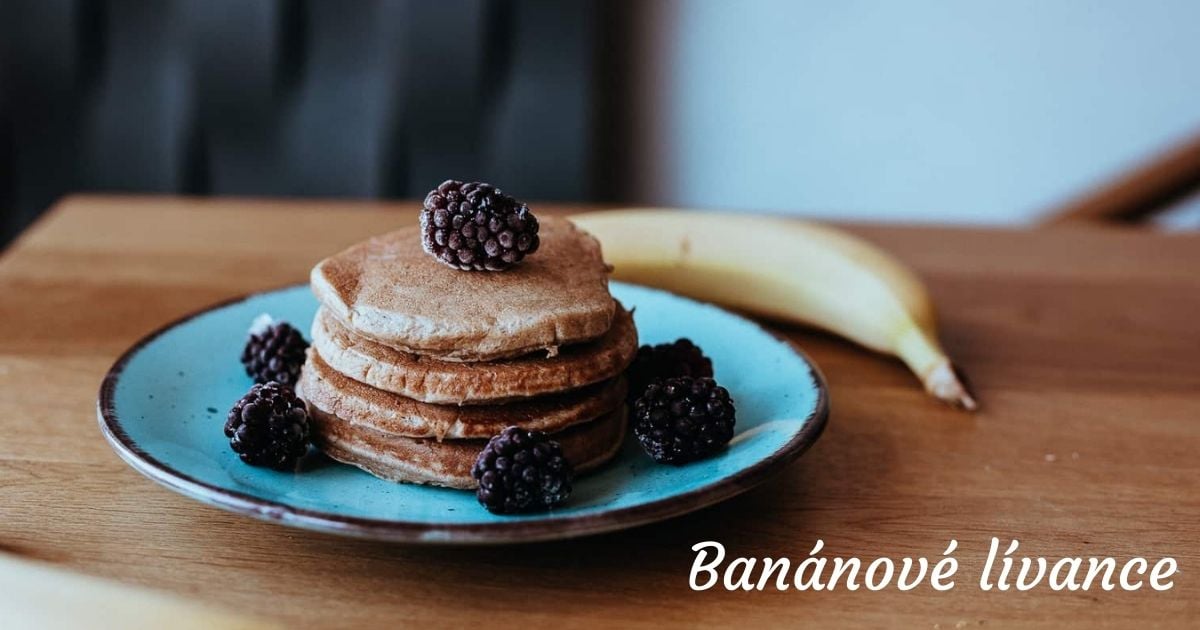 Zdravé banánové lívanečky z ovesných vloček | Ochutnej Ořech