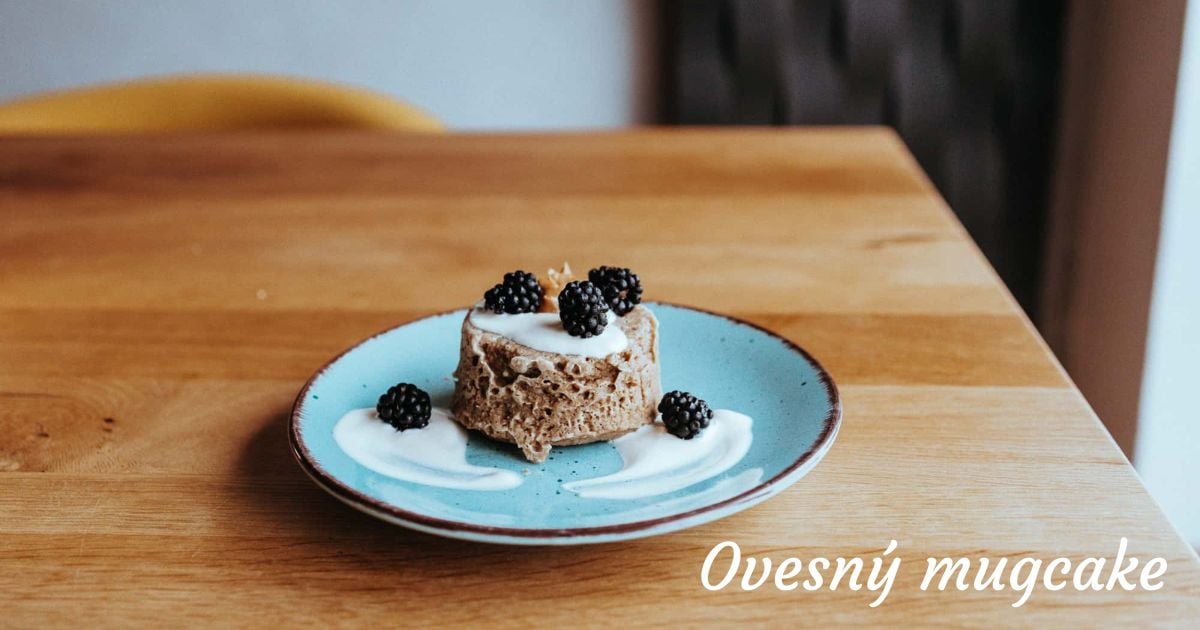 Zdravý mugcake z ovesných vloček | Ochutnej Ořech
