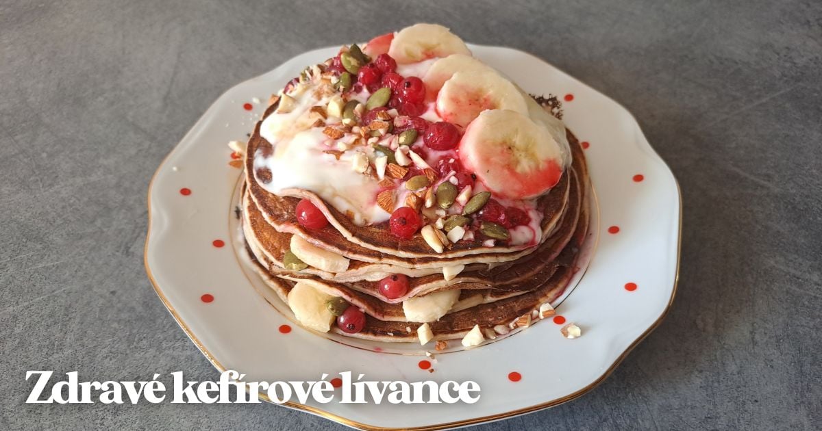 Zdravé kefírové lívance s ovocem