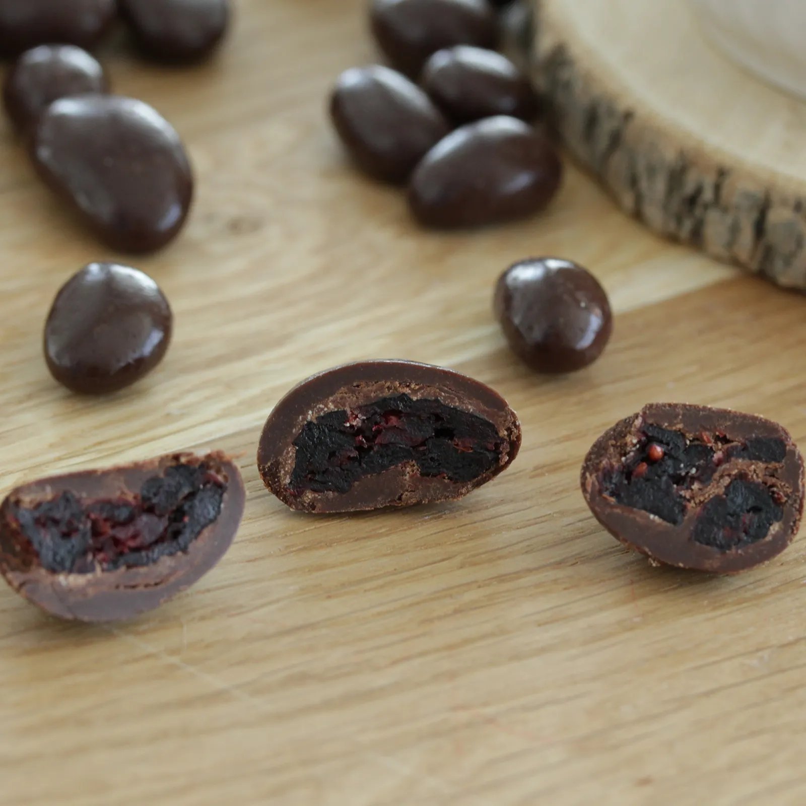 brusinky v hořké čokoládě