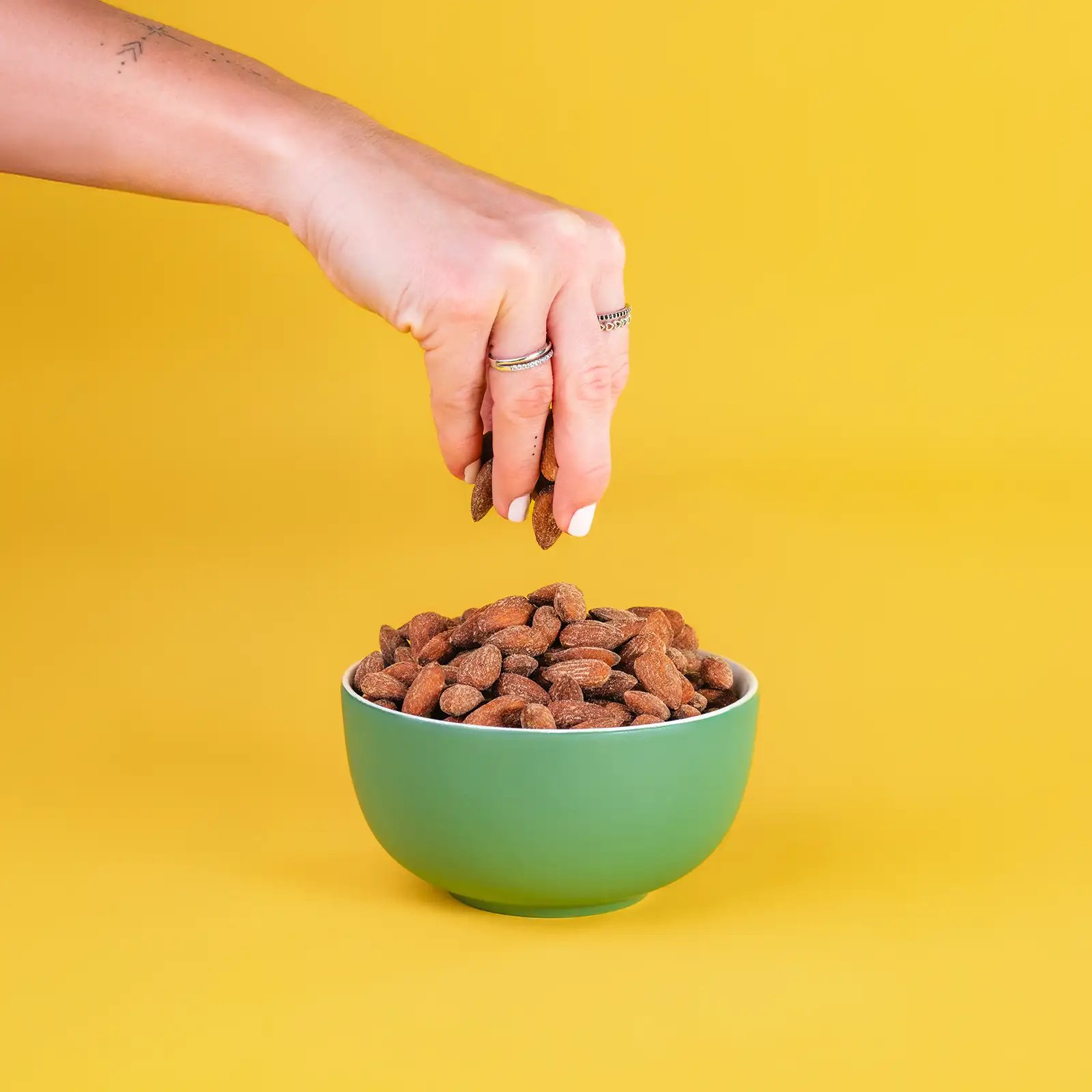 Mandle jádra pražená UZENÁ, 23-25 VELKÁ