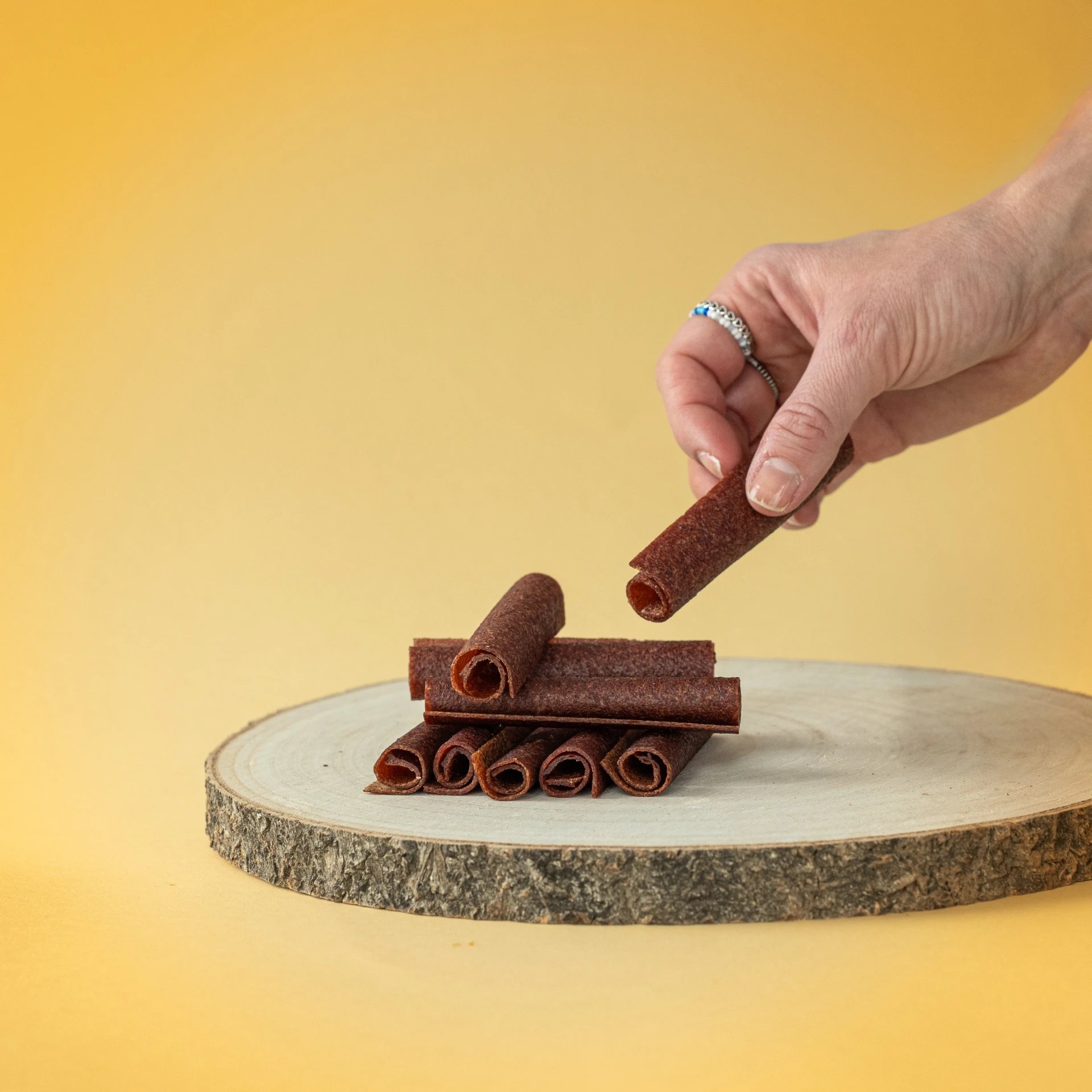 Ovocné trubičky višeň dóza