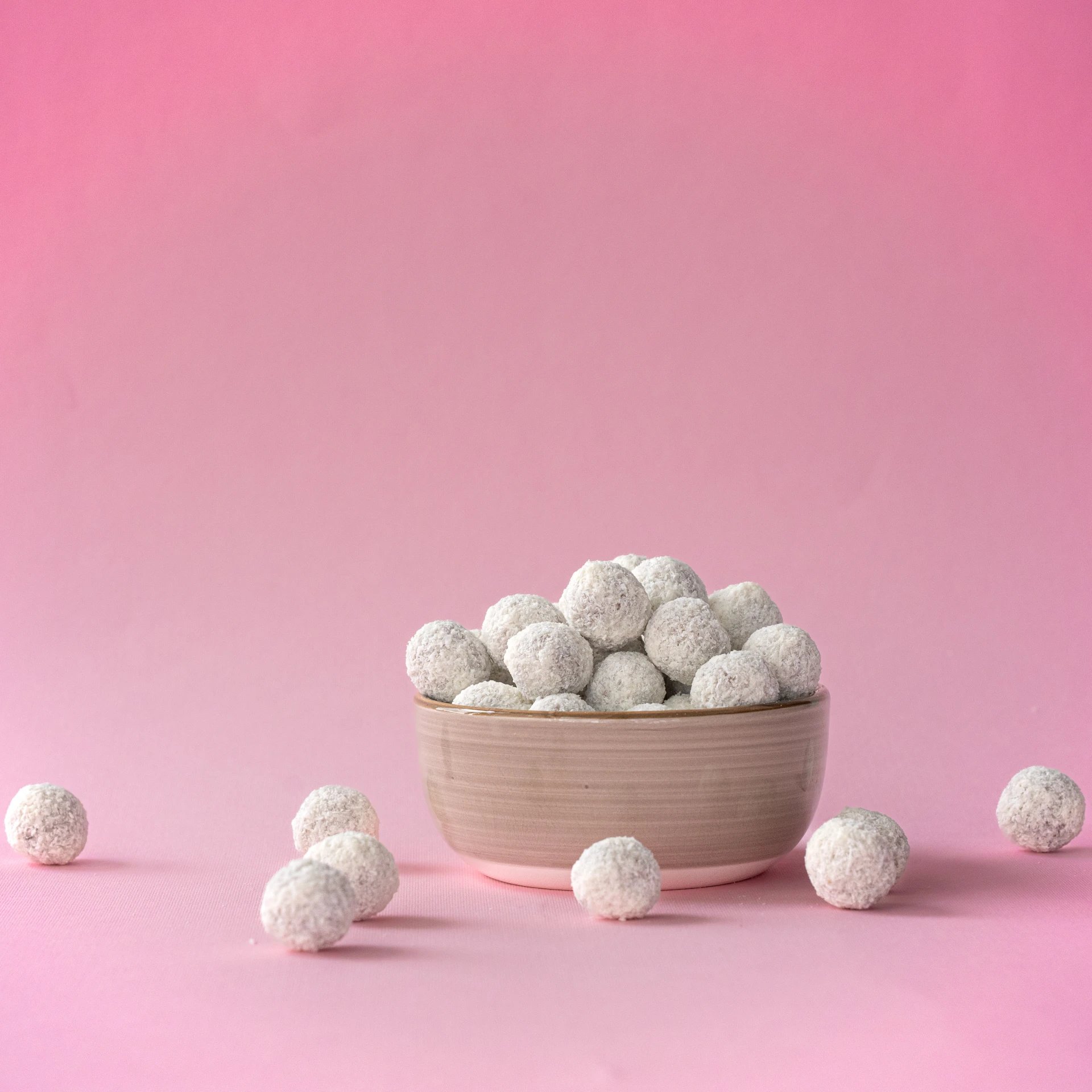 Mlsík jablečné kuličky s KOKOSOVOU polevou