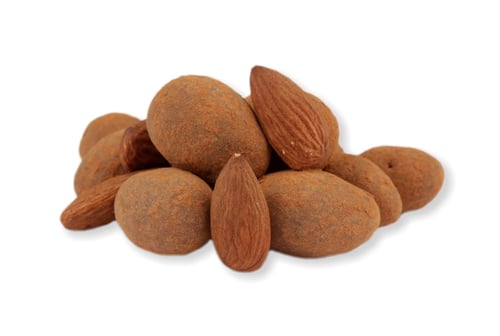 Levně Ochutnej Ořech Mandle se SKOŘICÍ v mléčné čokoládě 1 kg