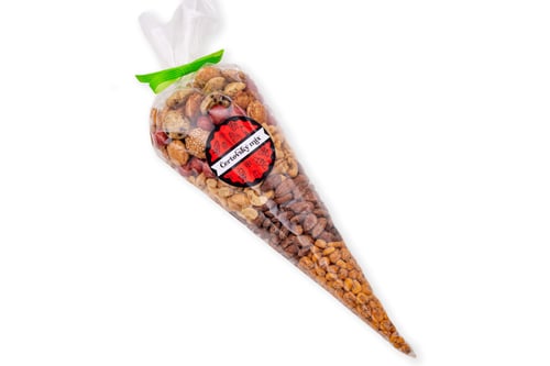 Levně Ochutnej Ořech Dárkový kornout Čertovský mix 600g