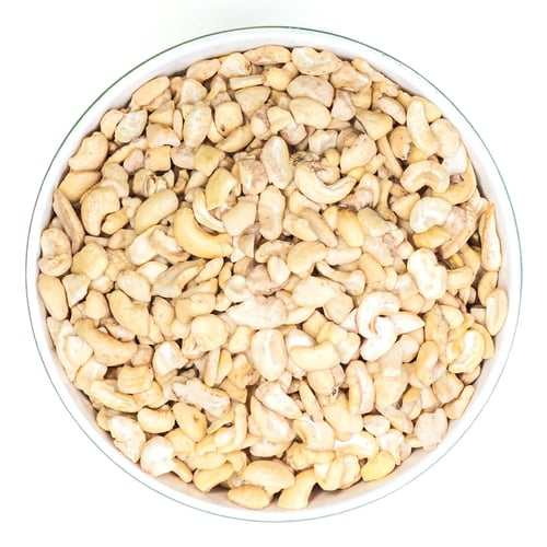 Levně Ochutnej Ořech Kešu ořechy ZLOMKY natural 250 g